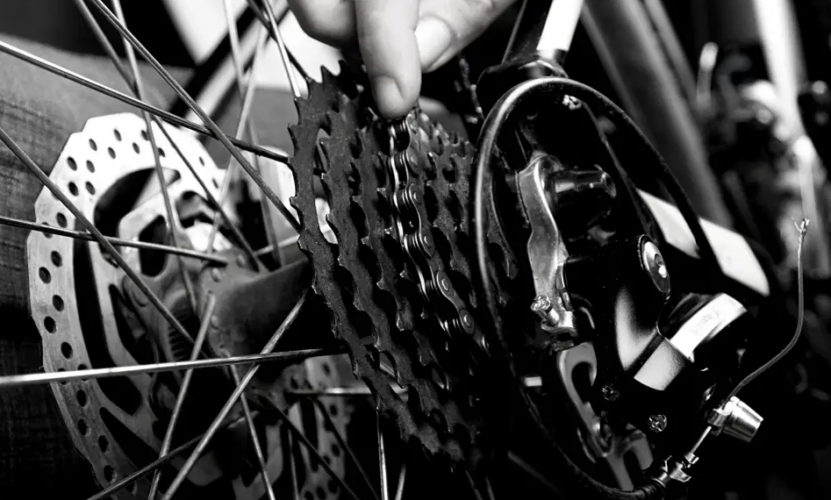 Mastering the Art of Installing a Mountain Bike Chain A StepbyStep Guide String Bike